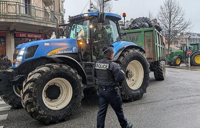 Fransız çiftçilerin protestosu sürüyor! Bordeaux Limanı’na erişim engellendi